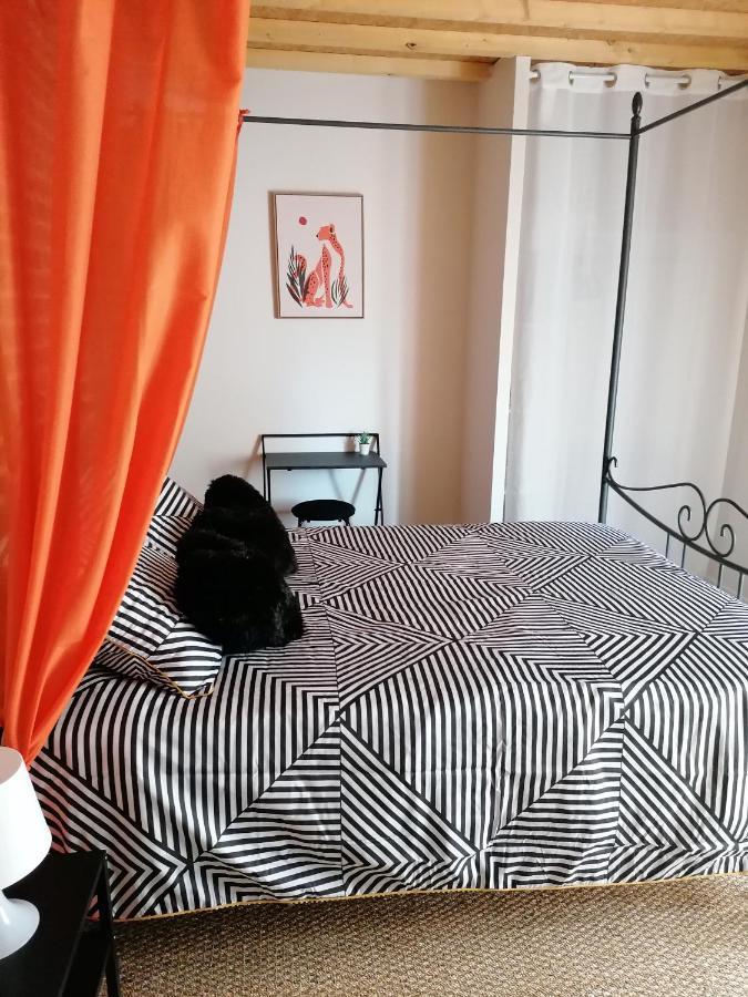 Le Cocoon D'Annabelle - Jolie Maison Avec Jeux Et Grand Jardin Pierrefitte-sur-Sauldre Luaran gambar